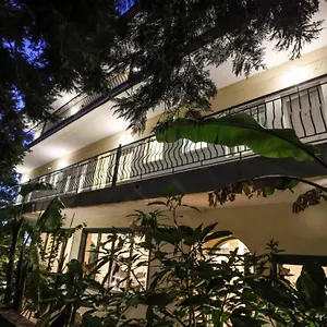 Aparthotel Spanos Anna's, Polychrono