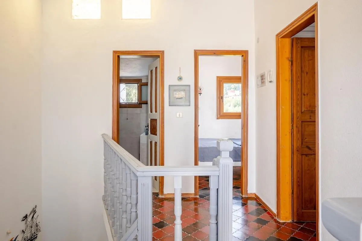 Seafront Family House Villa Polychrono Holiday home