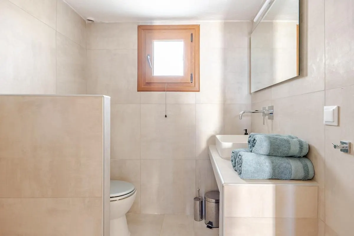 Seafront Family House Villa Polychrono