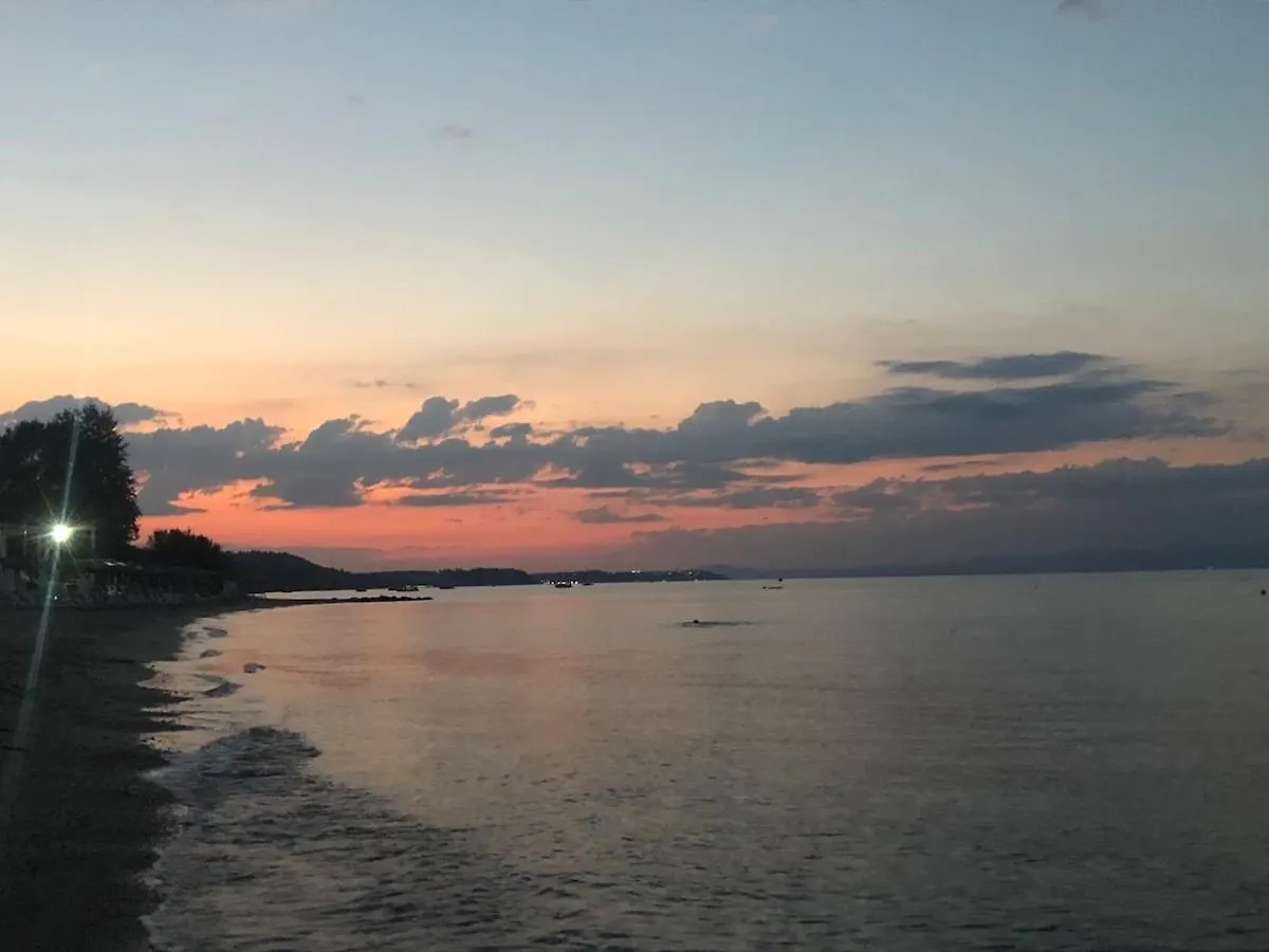 Seafront Family House Villa Polychrono Greece
