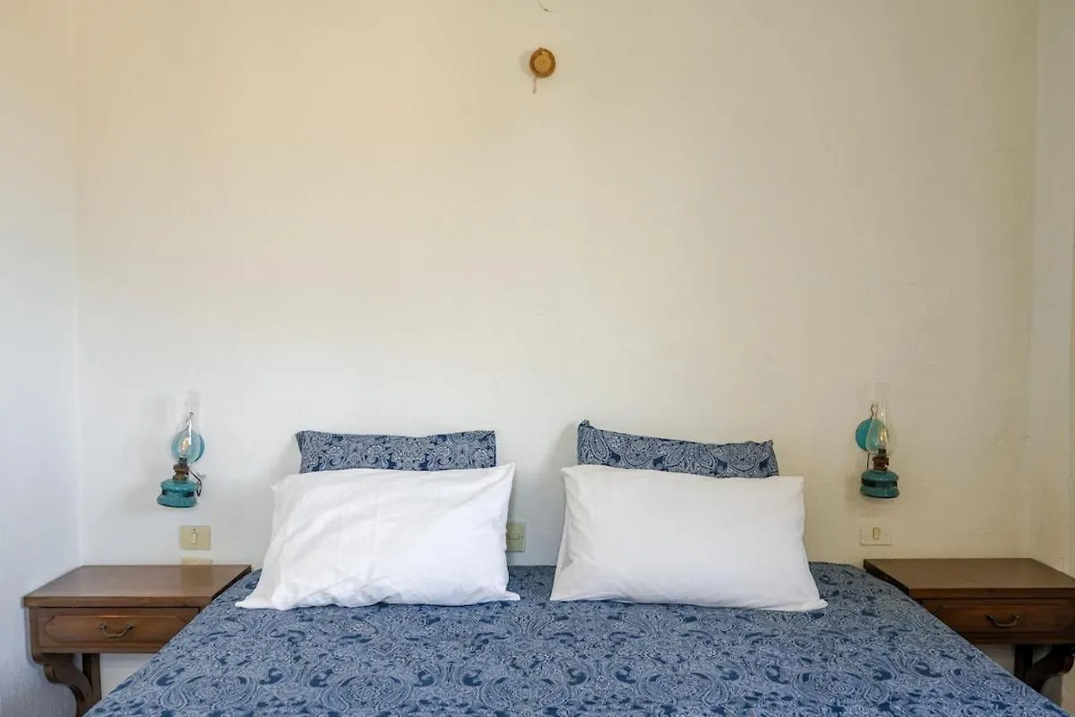 Seafront Family House Villa Polychrono 0*,