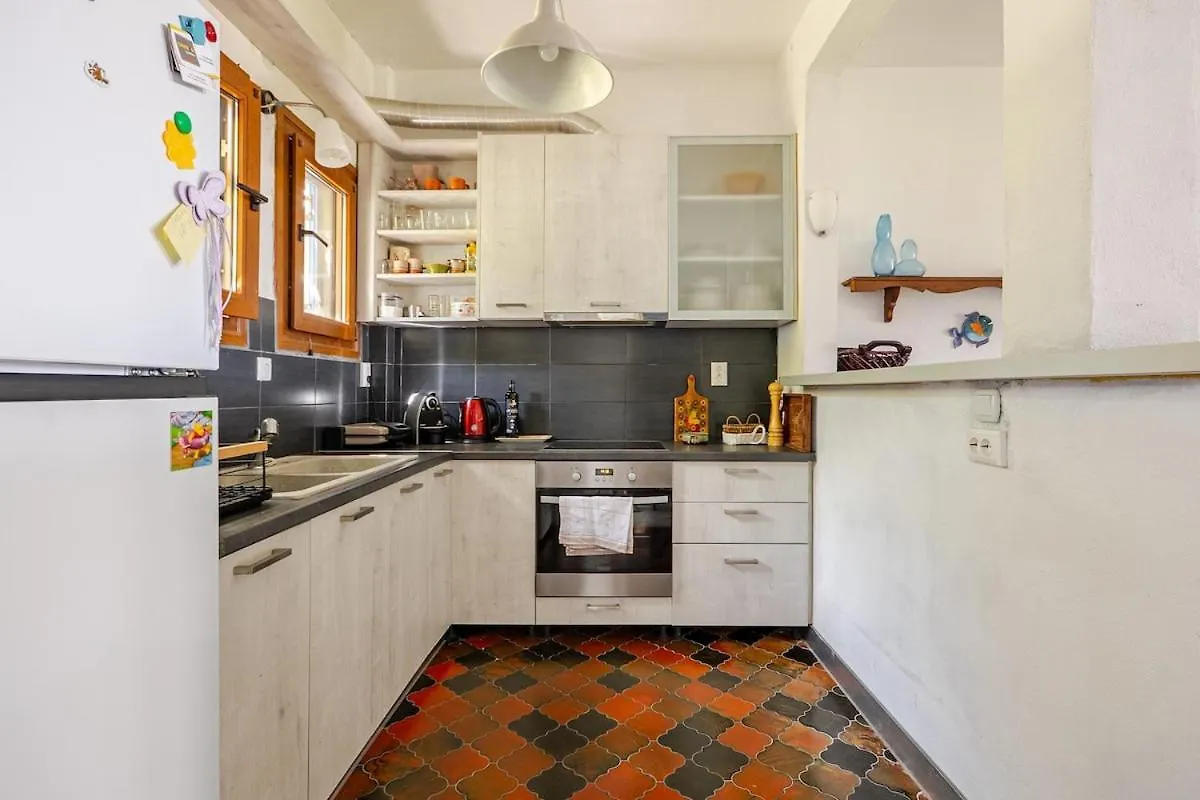 Holiday home Seafront Family House Villa Polychrono