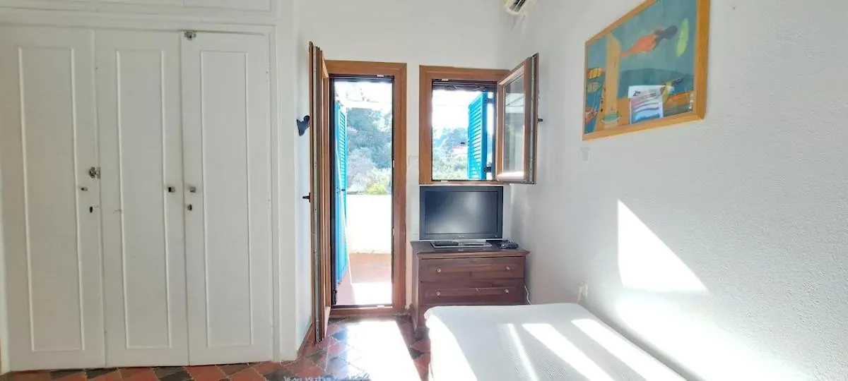 Seafront Family House Villa Polychrono 0*,  Greece