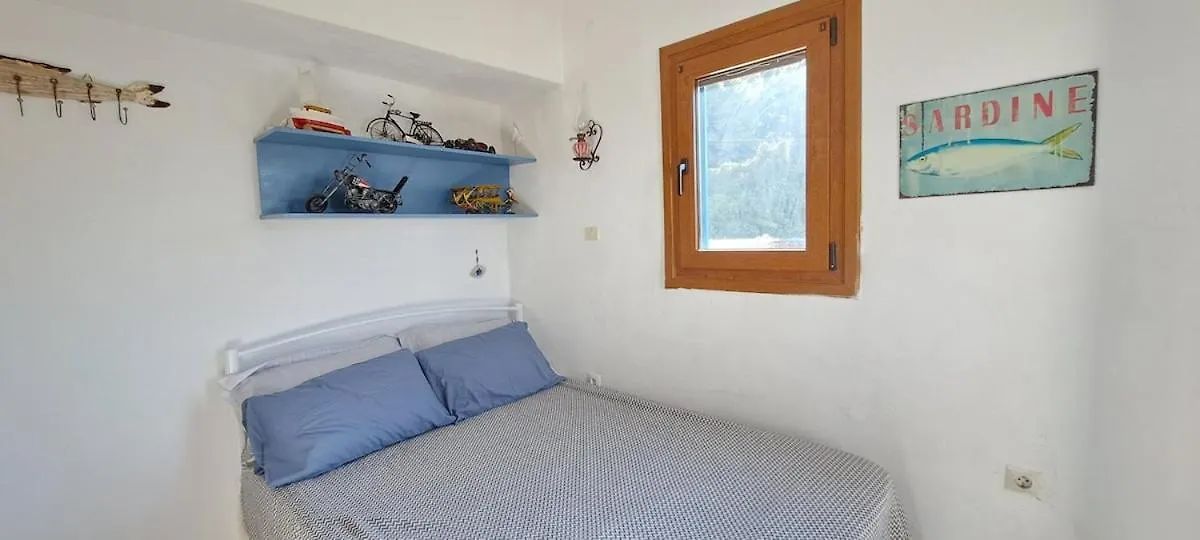 Seafront Family House Villa Polychrono 0*,